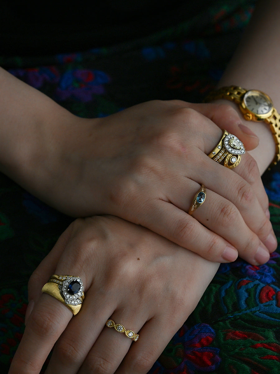 Evil eye / half eternity Ring