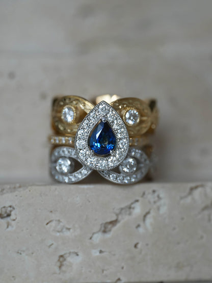 Lotus / Ring Sapphire
