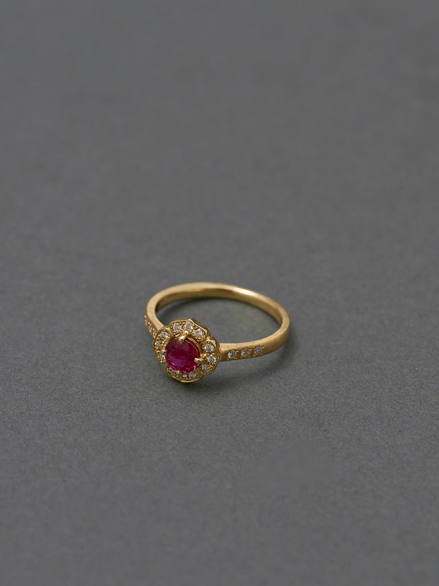 Moroccan Flora / Ring Ruby