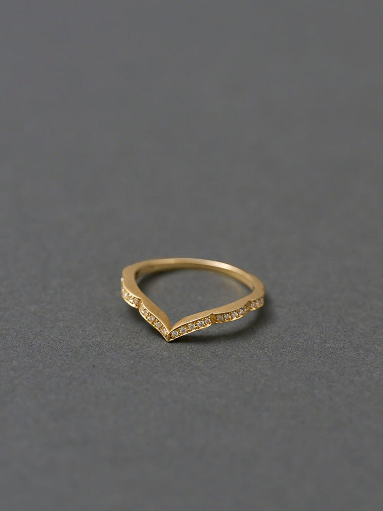 Moroccan / half-eternity Ring＜V line＞