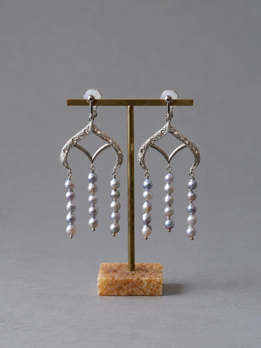 【数量限定】Chandelier  pierced earrings（AKOYA）