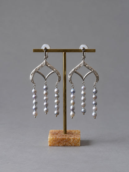 【数量限定】Chandelier  pierced earrings（AKOYA）