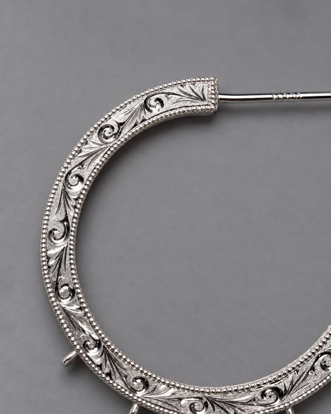 Nile hoop pierce_Iolite 　＜１点もの＞