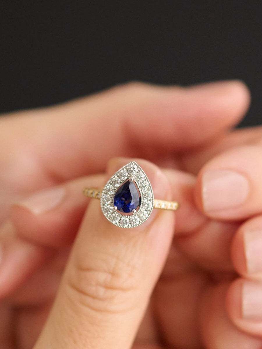 Lotus / Ring Sapphire