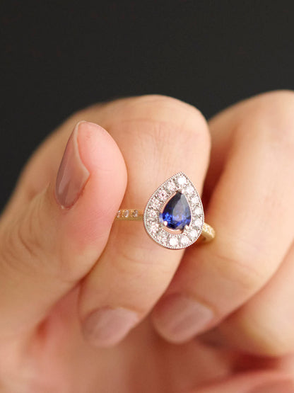Lotus / Ring Sapphire